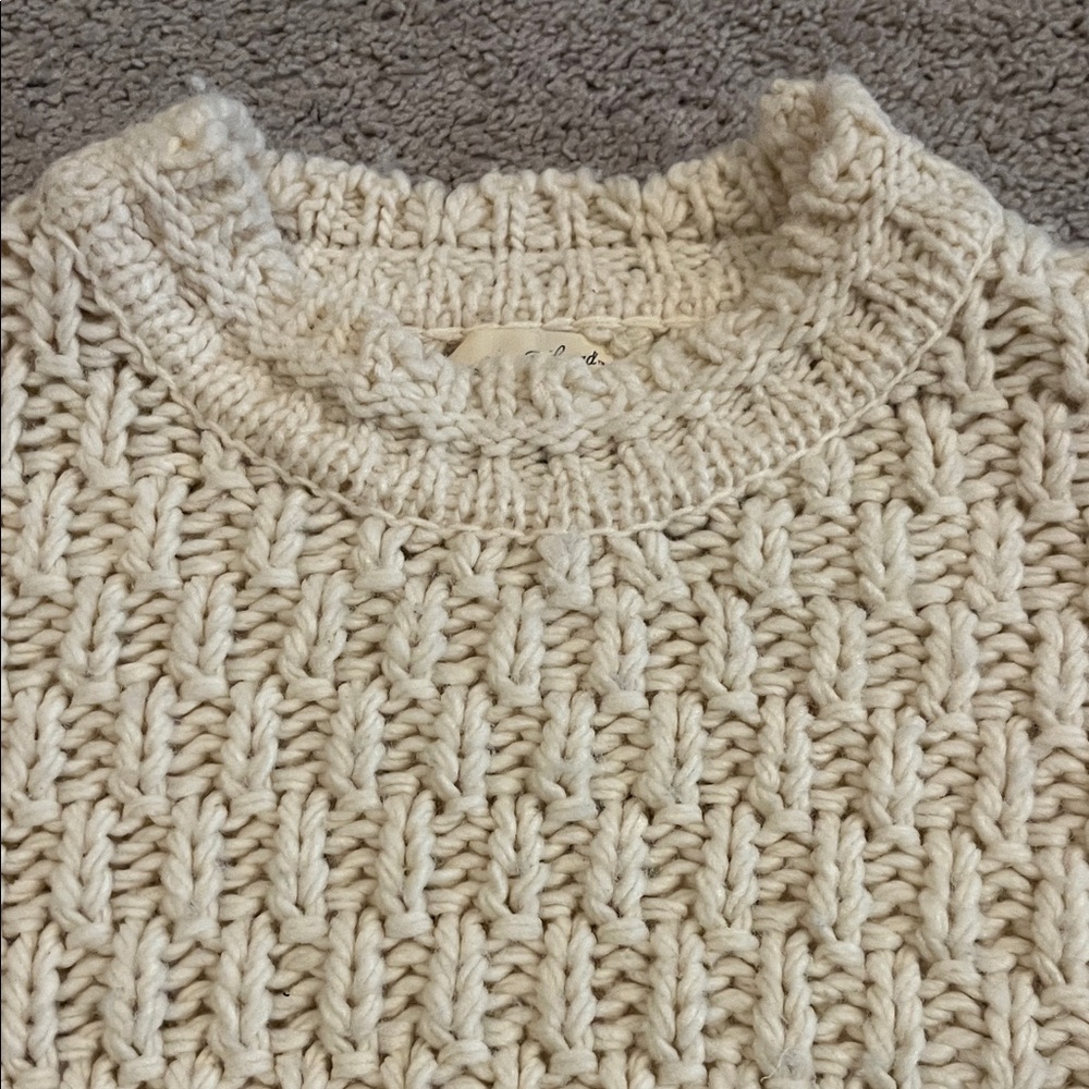 Universal Thread Cream Chunky Cropped Crewneck Sweater - Picture 4 of 5